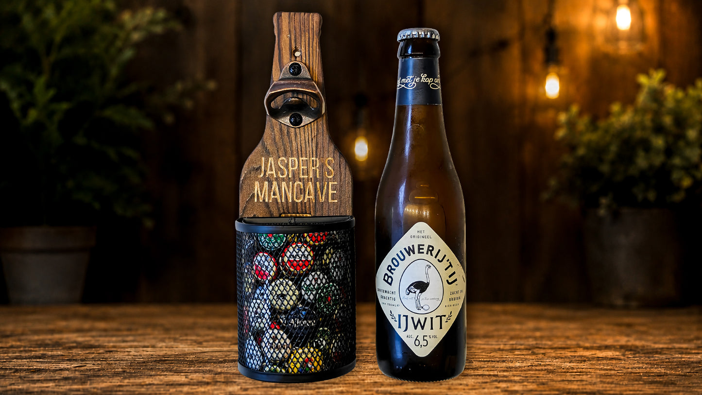 Houten wandbieropener Gepersonaliseerd