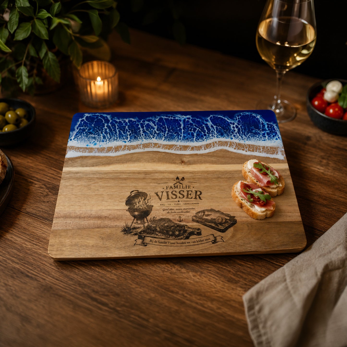 Epoxy Serveerplank Zee van Acaciahout (36 × 25 cm) | Gepersonaliseerd met Gravure